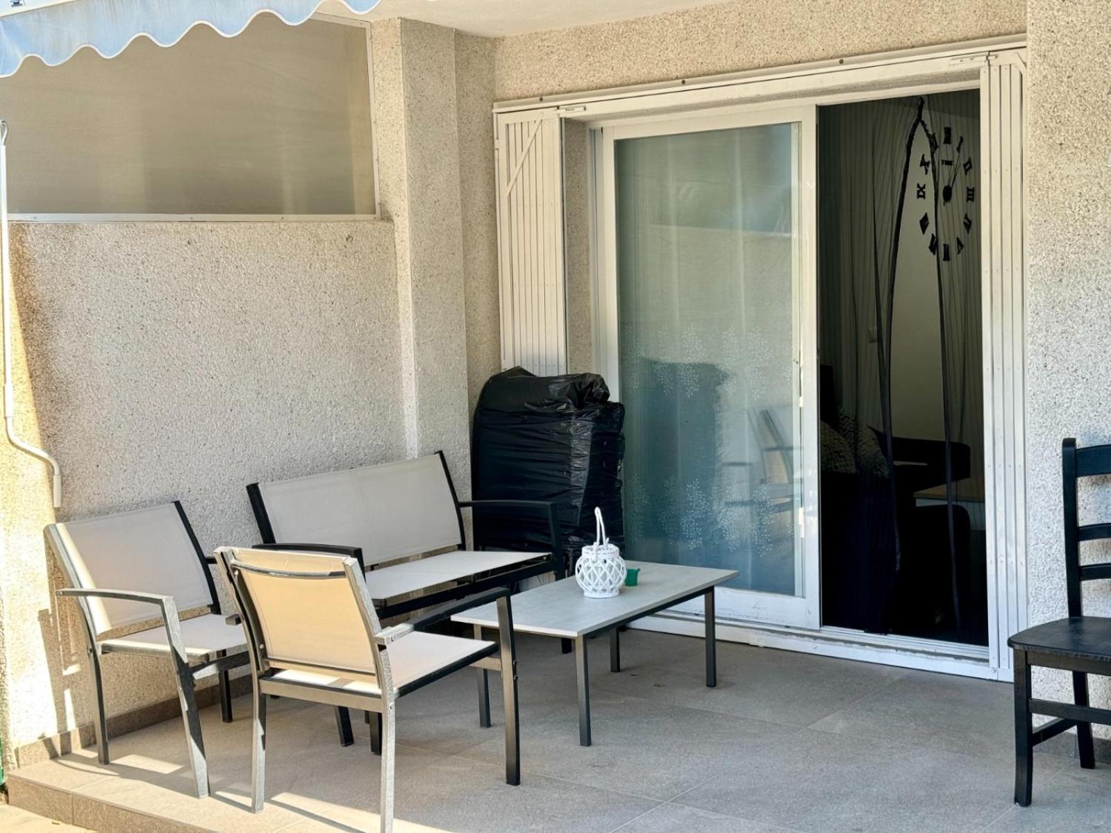 Apartamento Reformado Con Piscina Albir Альбир Экстерьер фото